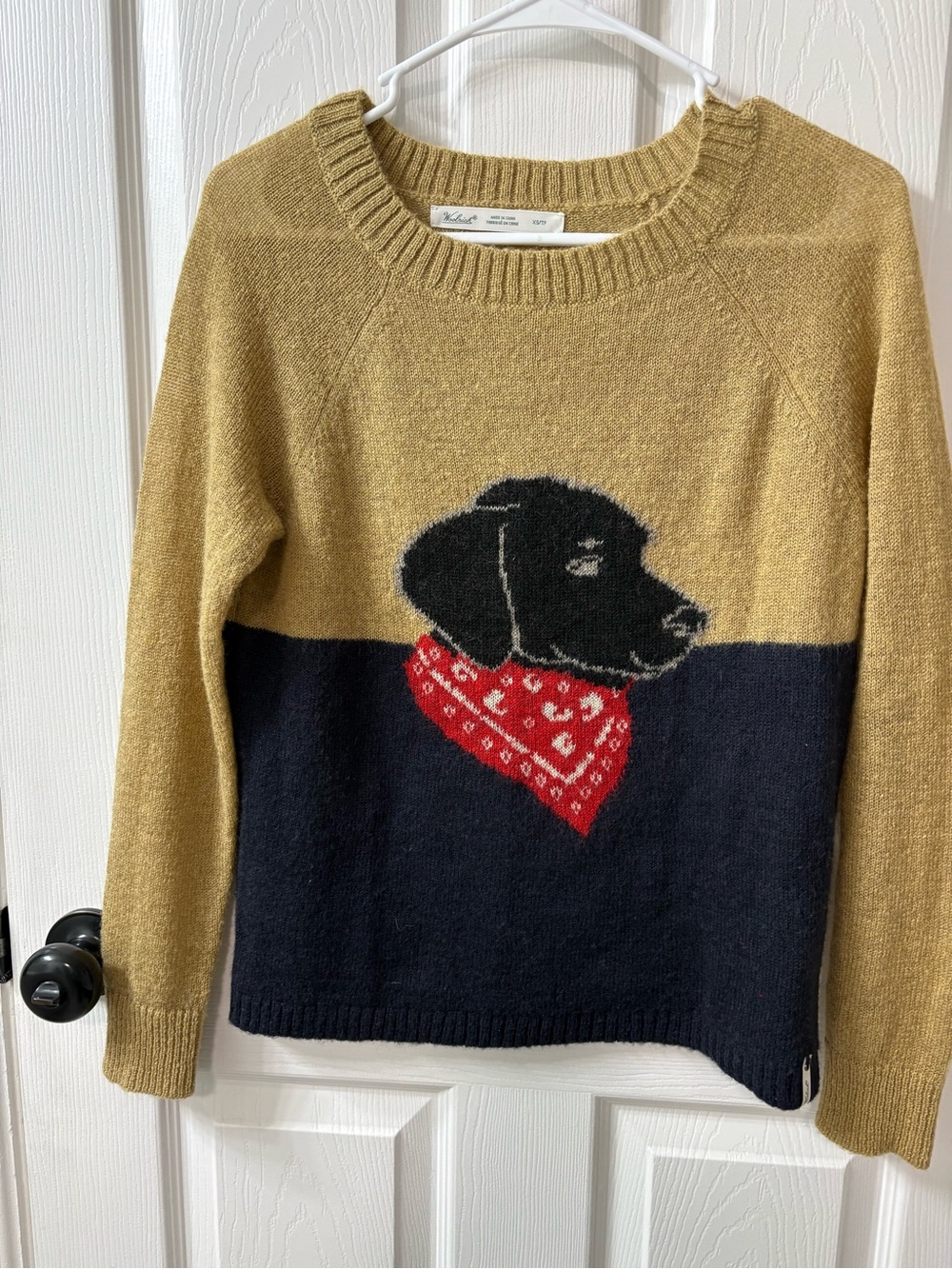 Woolrich Color Block Sweater w/dog